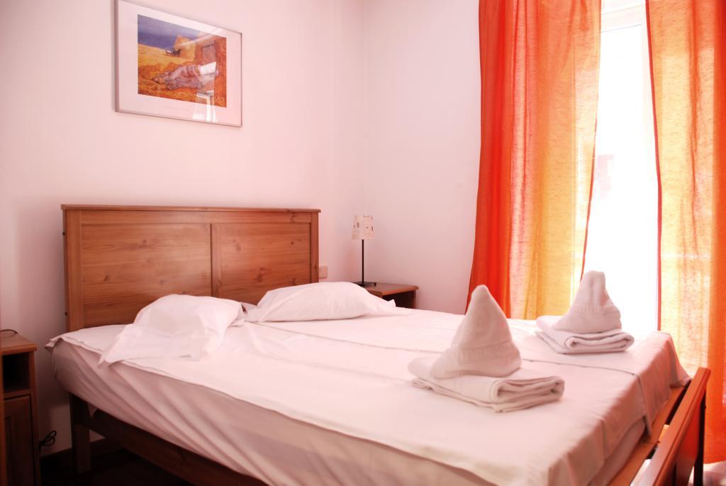 Apartment Prado Madrid I ภายนอก รูปภาพ